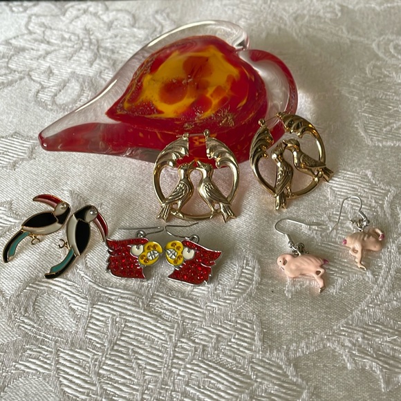 Bird Theme Four Pair Pierced Earrings - Picture 1 of 5